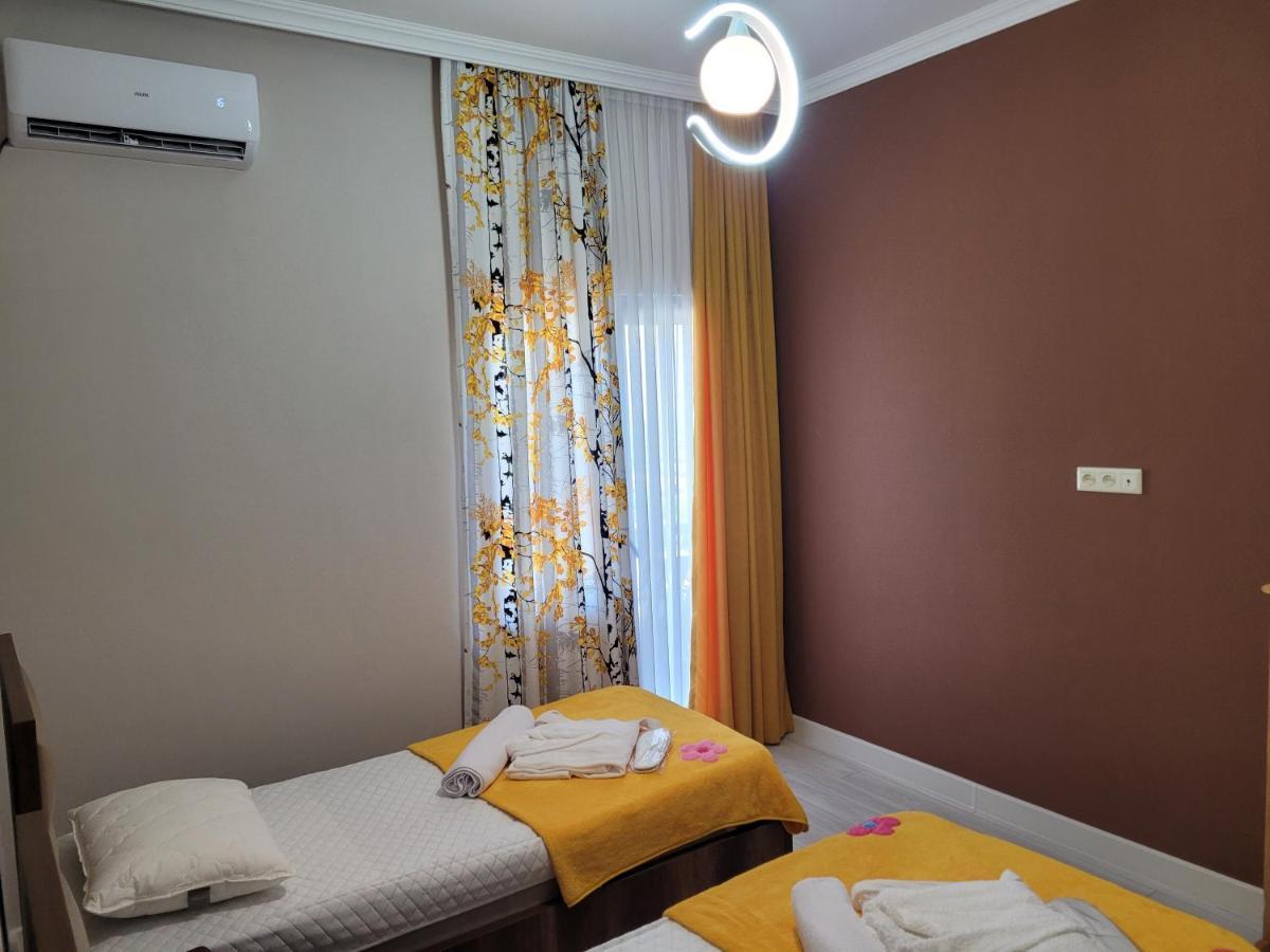 Hotel Dika クタイシ エクステリア 写真