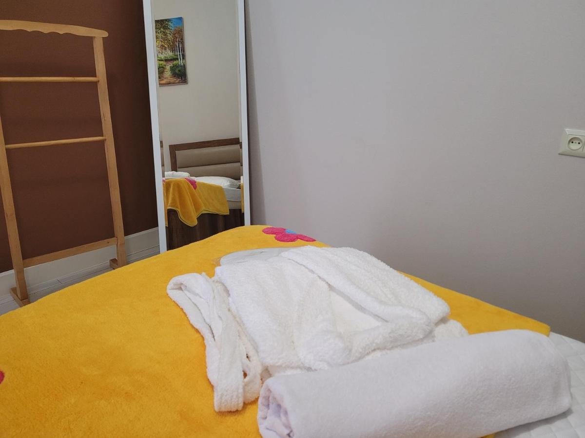 Hotel Dika クタイシ エクステリア 写真