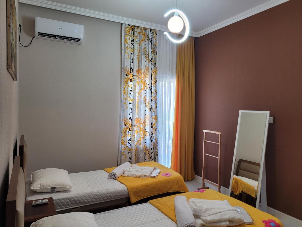 Hotel Dika クタイシ エクステリア 写真