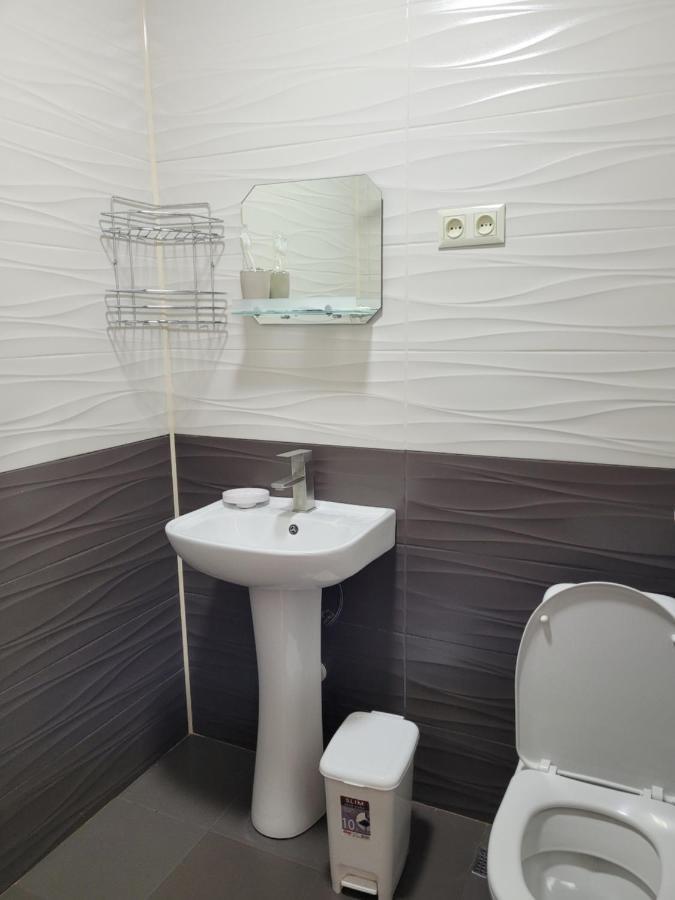 Hotel Dika クタイシ エクステリア 写真