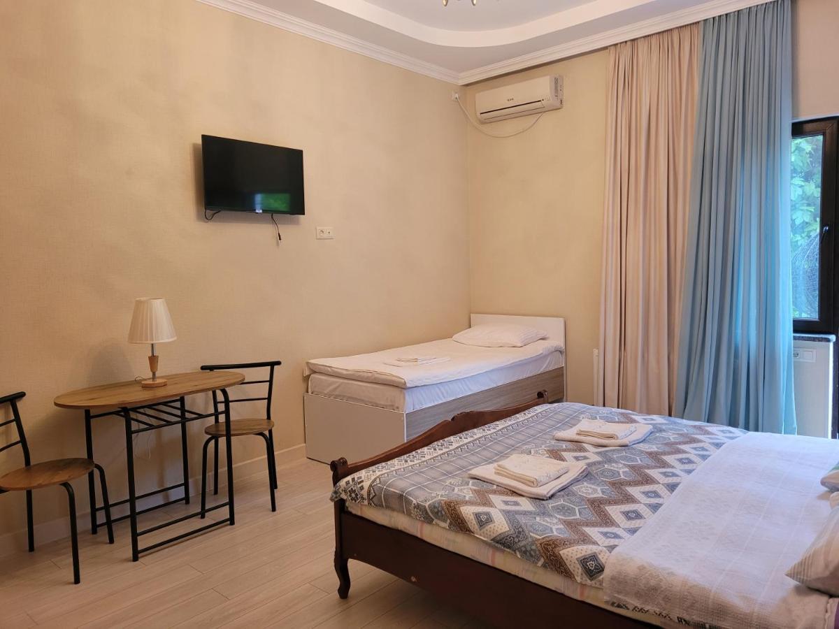 Hotel Dika クタイシ エクステリア 写真