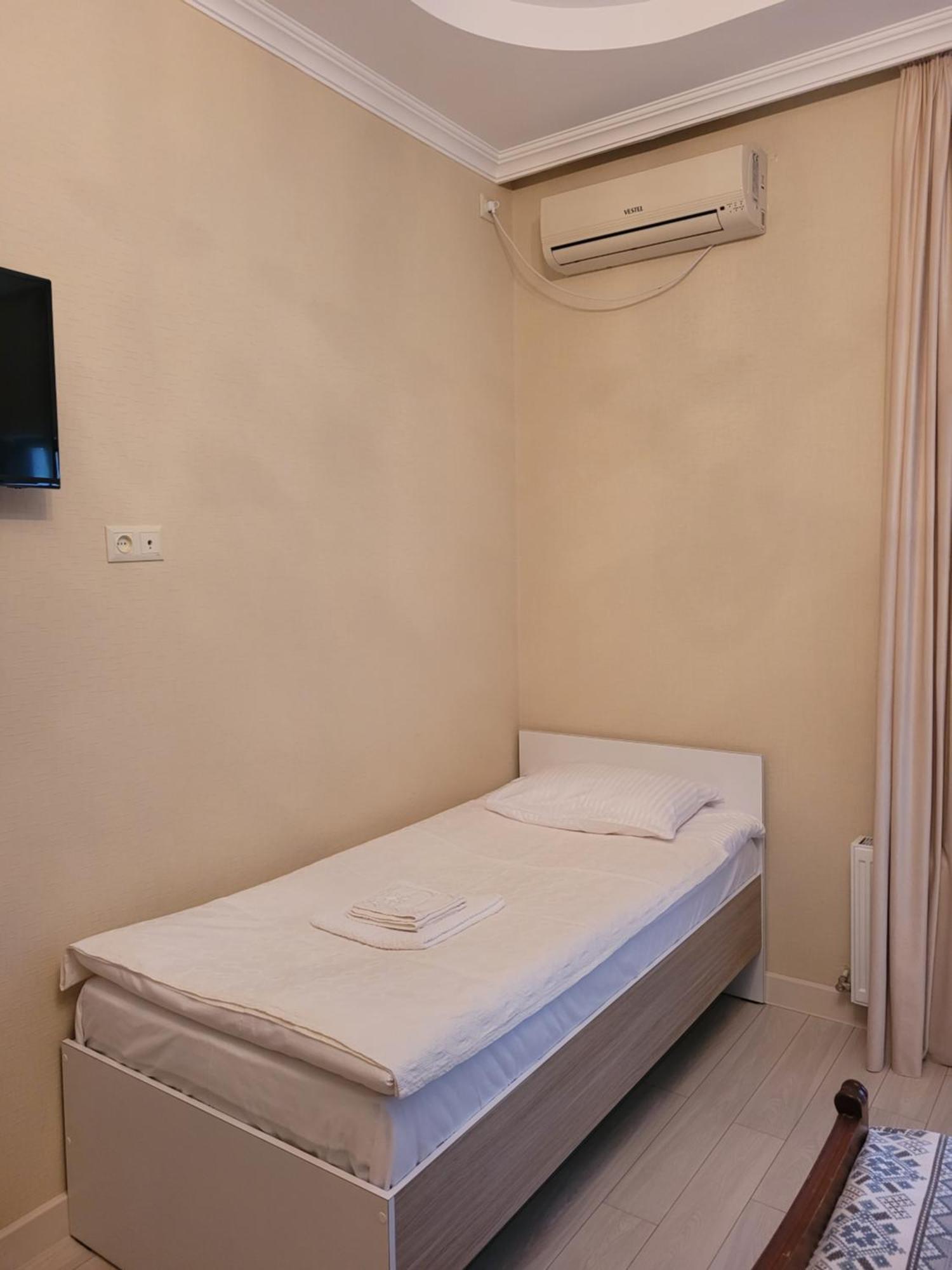 Hotel Dika クタイシ 部屋 写真